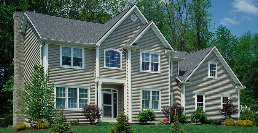 Alside's Charter Oak Elite vinyl siding